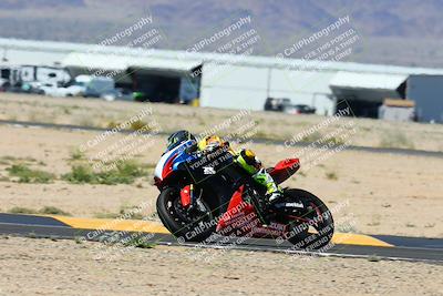 media/Apr-14-2024-SoCal Trackdays (Sun) [[70f97d3d4f]]/7-Turn 7 (11am)/